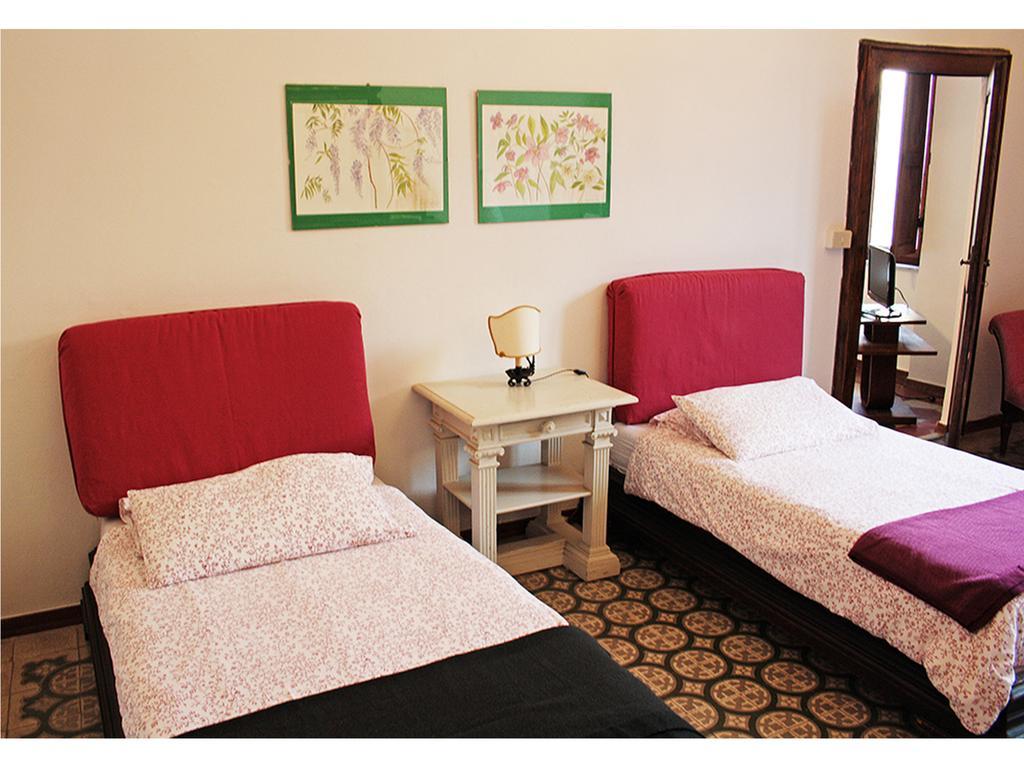 Borgo Largo 51 Bed & Breakfast Пиза Стая снимка