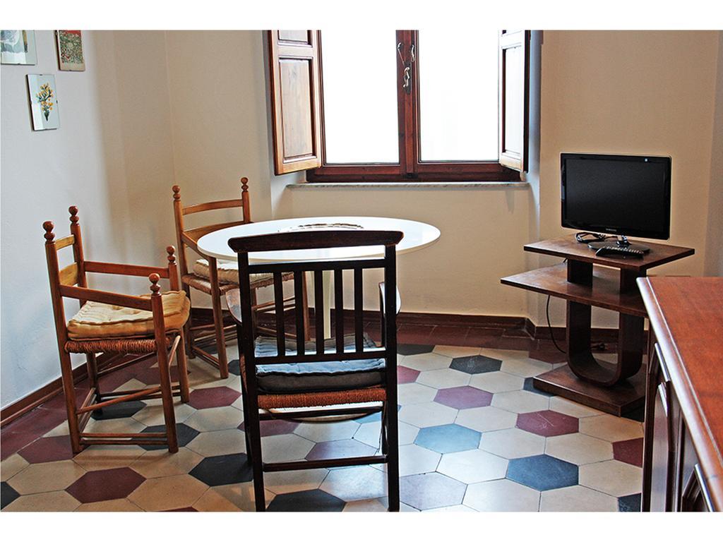 Borgo Largo 51 Bed & Breakfast Пиза Стая снимка